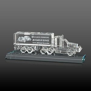 Crystal 18 Wheeler on Base 3D - Clear