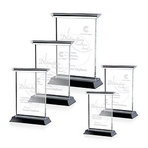 Tobermory Award - Black (Vertical)