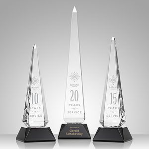 Helmsley Obelisk - Black