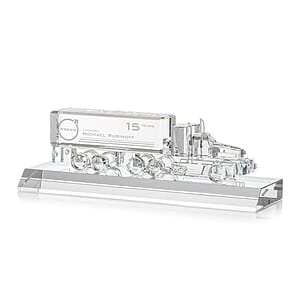 Crystal 18 Wheeler on Base - Clear