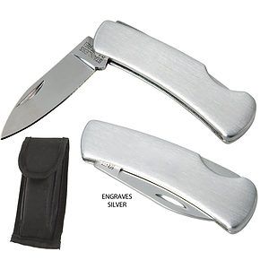 Traditional Pocket Knife