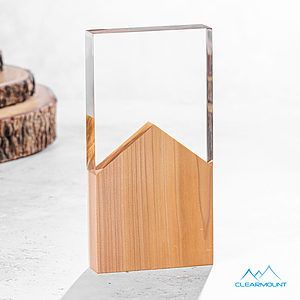 Montagnes Award