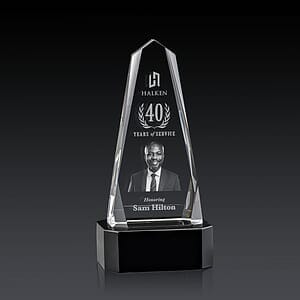 Geneva 3D Award on Base - Black