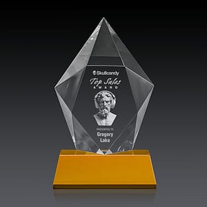 Devron 3D Award on Base - Amber