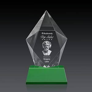 Devron 3D Award on Base - Green