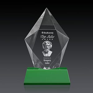 Devron 3D Award on Base - Green