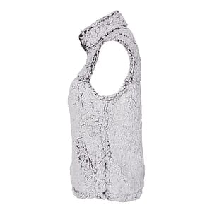 Women’s Sherpa Full-Zip Vest - Q11
