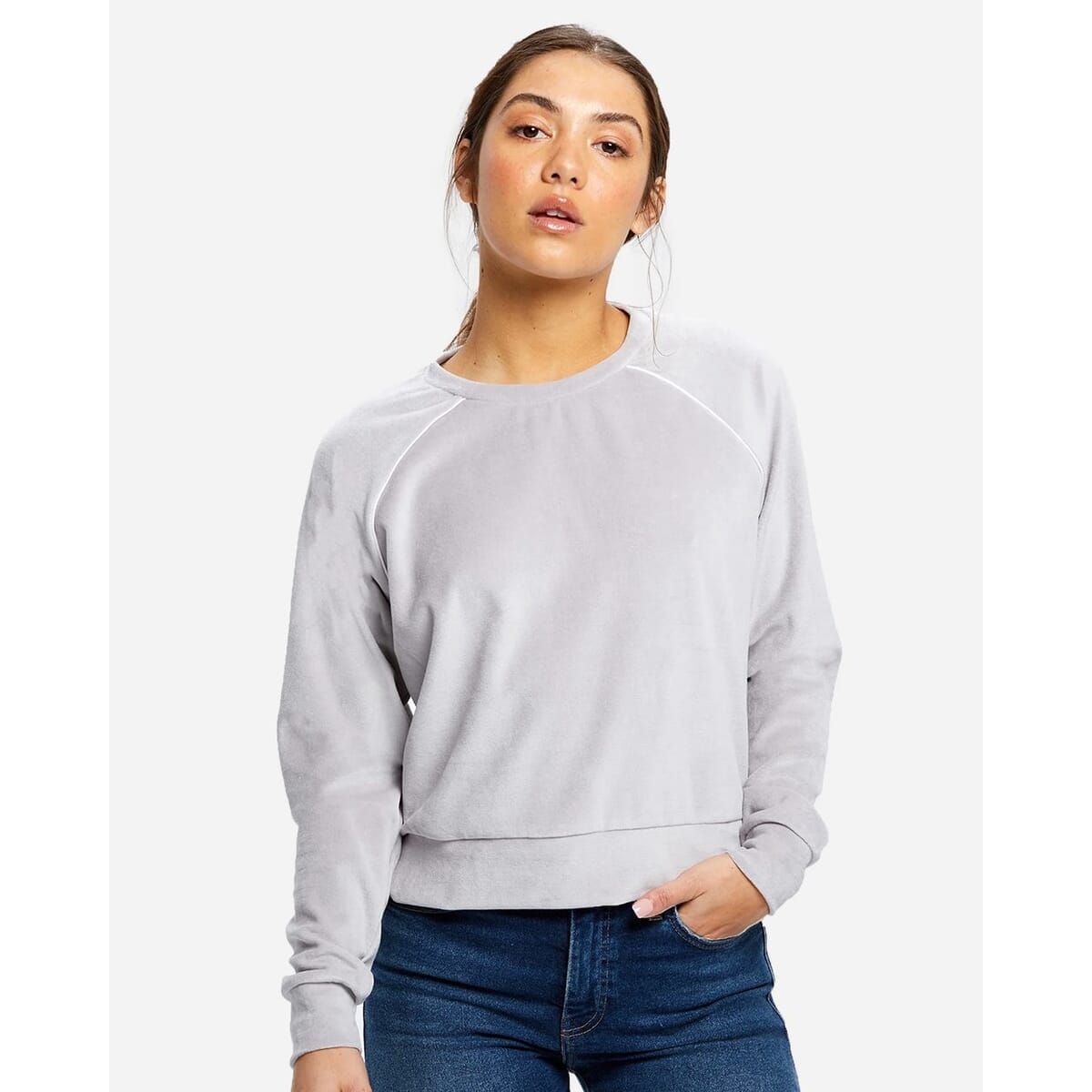 Women's Velour Cropped Long Sleeve Pullover Top - US538